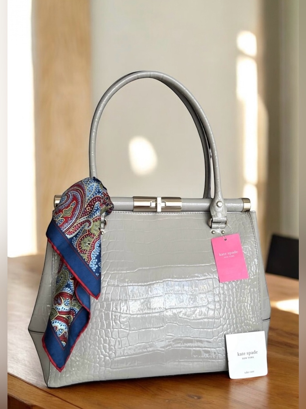 🆕 Kate Spade Patent Constance Large Shoulder Bag Gray